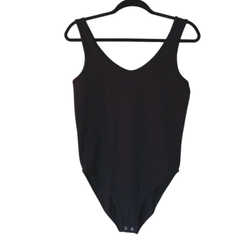 Love Charm NWOT Solid Black Ribbed Seamless Stretchy Bodysuit Size 1X/2X
